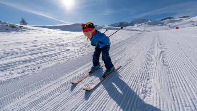 Domaine-skiable_Famille_©ArzurMichaelPhotographie_04-03-2020-6.jpg