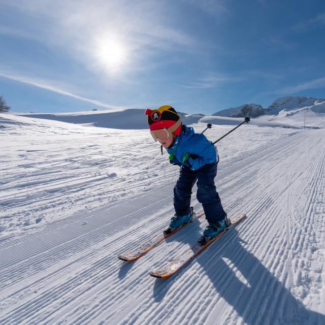 Familie skigebied ©arzurmichaëlphotography 04 03 2020 (6)