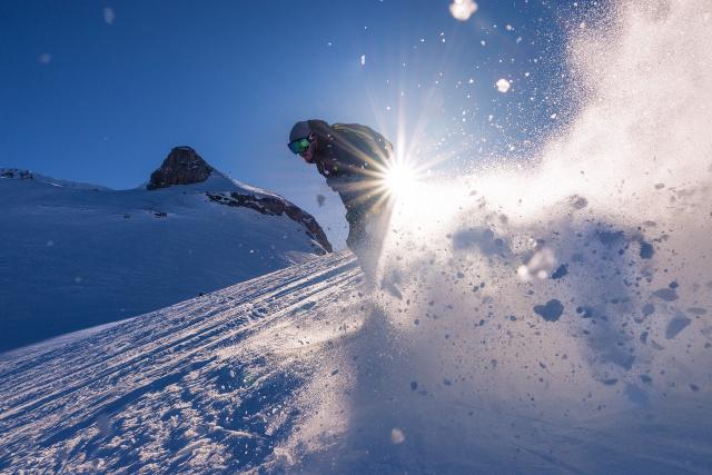 Domaine-skiable_SKI_©ArzurMichaelPhotographie_BD-3.jpg