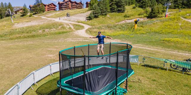 Summer_activities_Trampolines ©OT Le Dévoluy 05 08 2021_drone-4