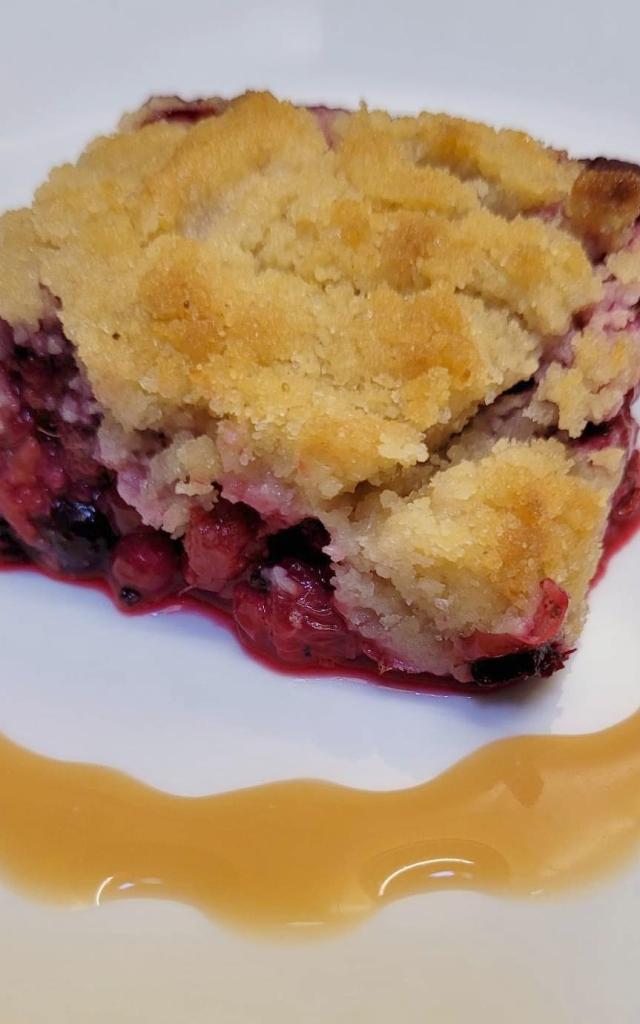 red fruit crumble