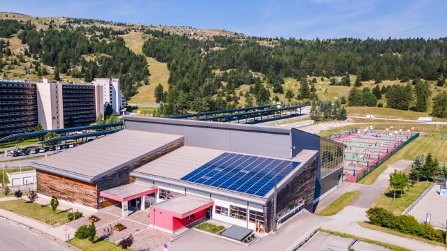 Zomer_Infrastructuren_Sportcentrum ©OT Le Dévoluy 23 07 2021_drone-3