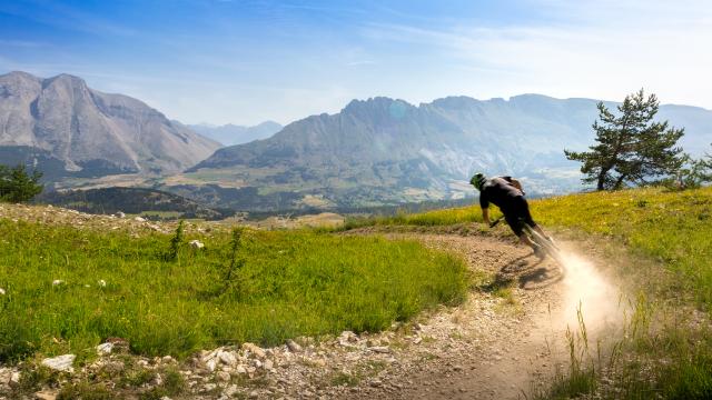 Downhill_BikePatrol_©OT Devoluy_July2019_HD_2