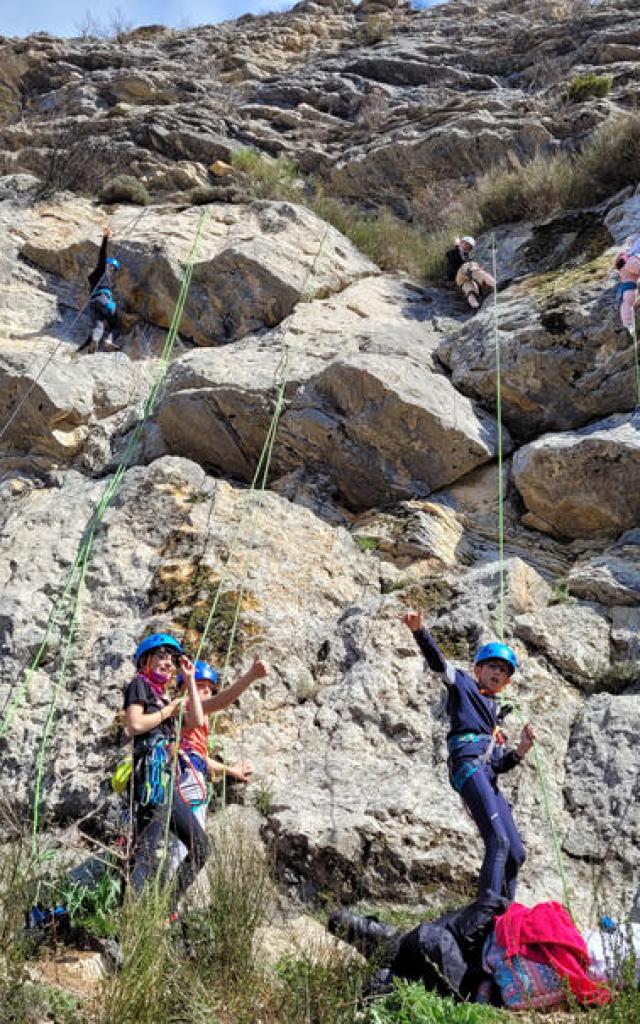 Summer_Activities_ Climbing ©CAF Buech Dévoluy_2021_web