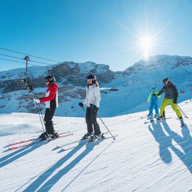 Ski en famille sur le domaine skiable du Dévoluy