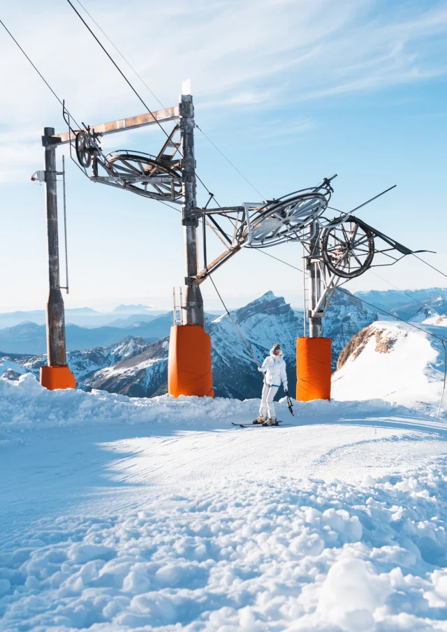 Skier sur le Pierra, dans Le Dévoluy, Hautes Alpes